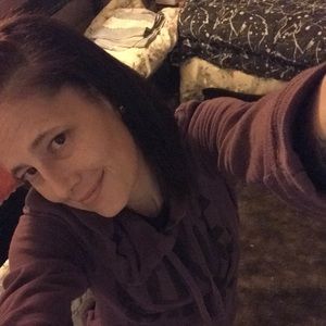 Meet your Posher, Lacie